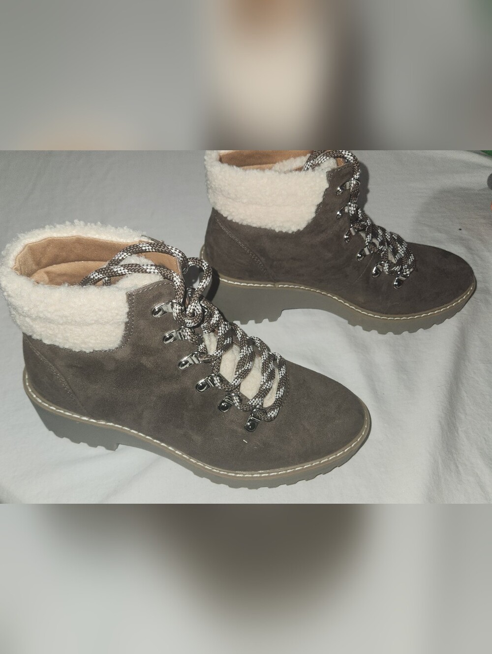Universal Thread- Leah faux Sherpa suede Hiker Boots- Size 6
